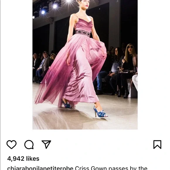 Evenning Dress - Picture 3 of 5